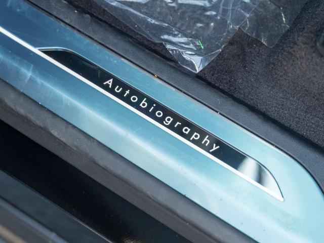 Photo of 2025 Santorini Black Land Rover Range Rover Sport