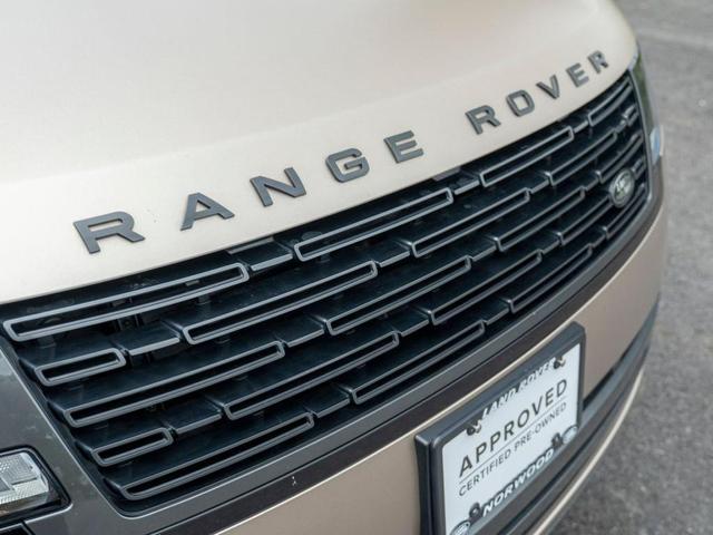 Photo of 2022 Sunset Gold Land Rover Range Rover