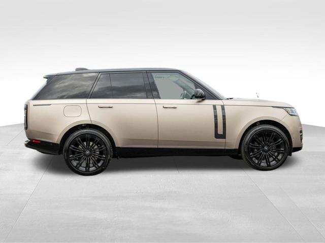 Photo of 2022 Sunset Gold Land Rover Range Rover