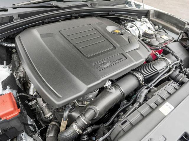 Photo of 2026 Fuji White Land Rover Range Rover Velar