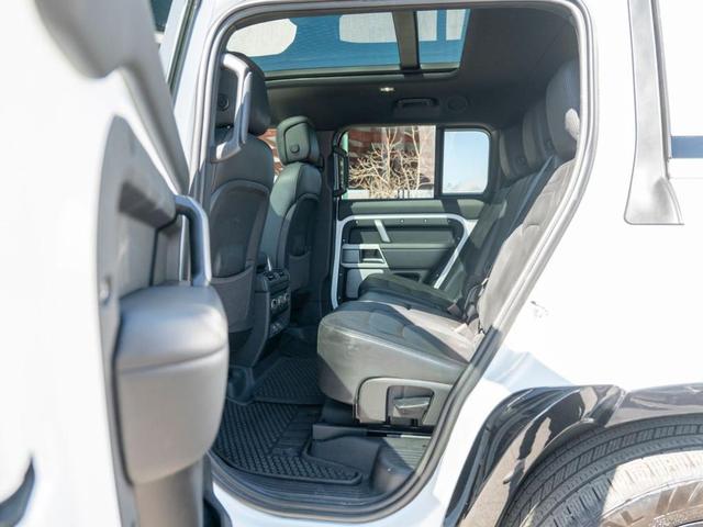 Photo of 2024 Fuji White Land Rover Defender