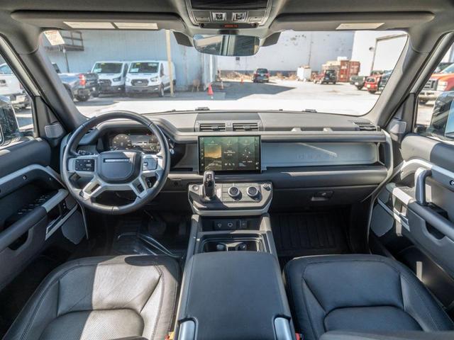 Photo of 2024 Fuji White Land Rover Defender