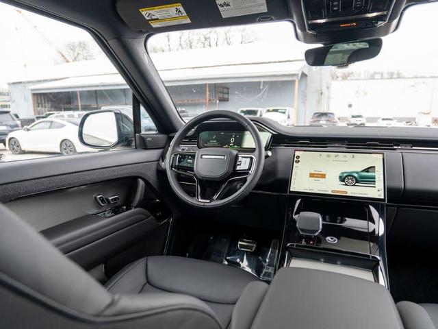 Photo of 2025 Santorini Black Land Rover Range Rover Sport