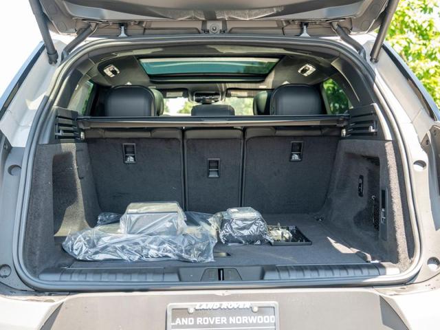 Photo of 2025 Borasco Grey Land Rover Range Rover Sport