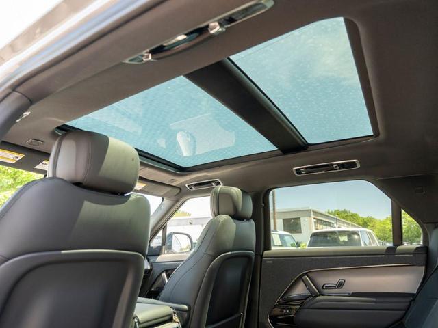 Photo of 2025 Borasco Grey Land Rover Range Rover Sport