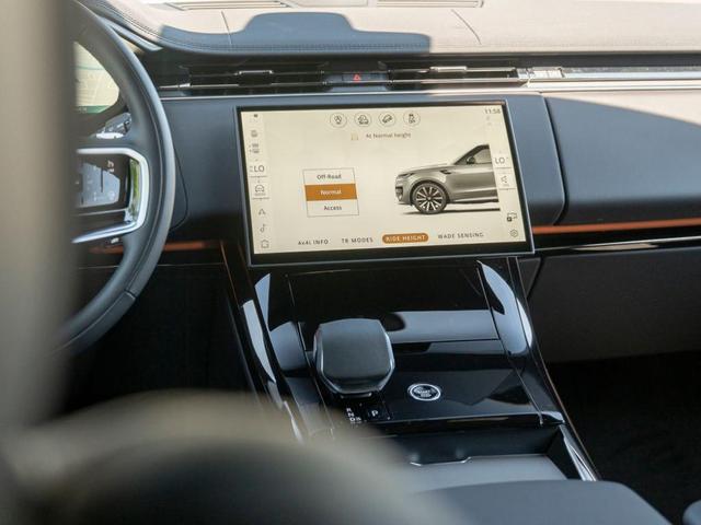 Photo of 2025 Borasco Grey Land Rover Range Rover Sport