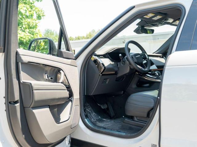 Photo of 2025 Borasco Grey Land Rover Range Rover Sport
