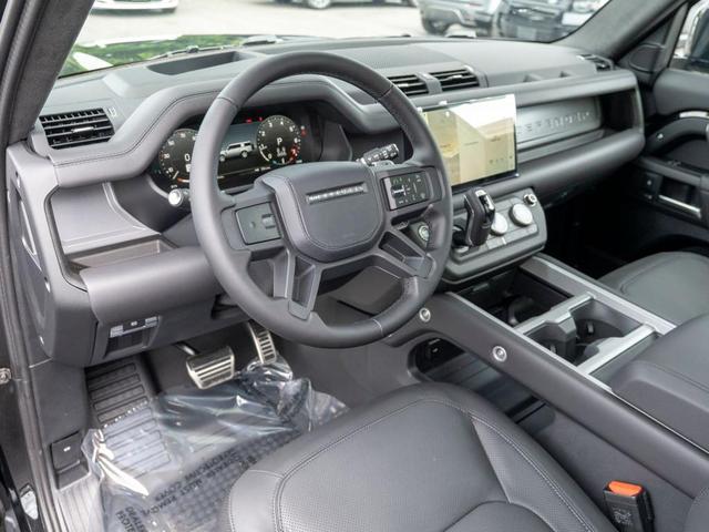 Photo of 2025 Santorini Black Land Rover Defender