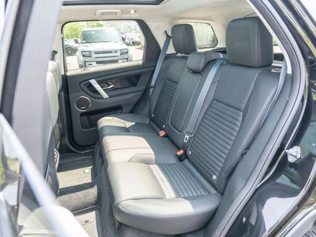 Photo of 2024 Santorini Black Land Rover Discovery Sport