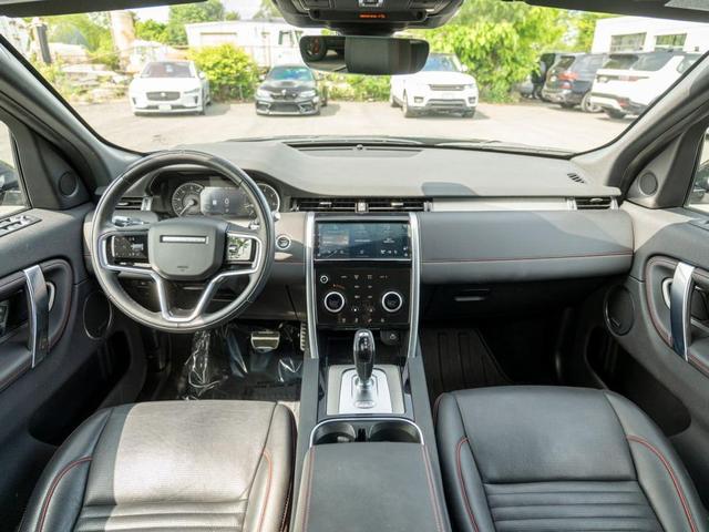 Photo of 2022 Silicon Silver Land Rover Discovery Sport