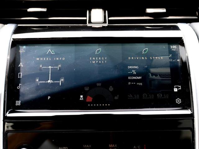 Photo of 2022 Silicon Silver Land Rover Discovery Sport