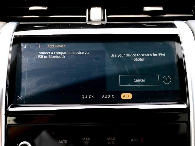 Photo of 2022 Silicon Silver Land Rover Discovery Sport