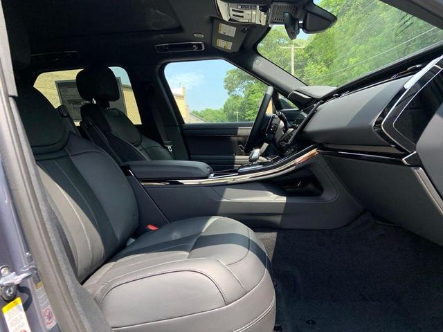 Photo of 2025 Varesine Blue Land Rover Range Rover Sport