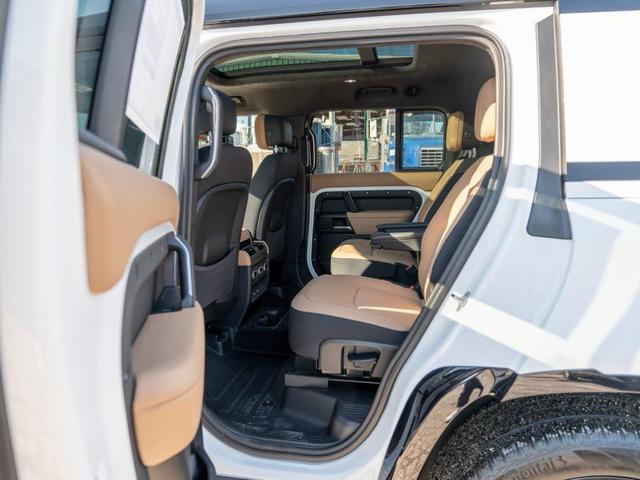 Photo of 2025 Fuji White Land Rover Defender