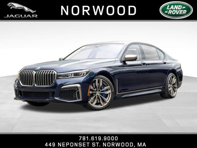 2022 BMW M760