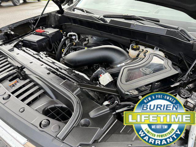 Photo of 2022 Black Chevrolet Silverado 1500