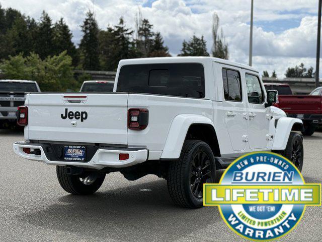 Photo of 2023 Bright White Clearcoat Jeep Gladiator