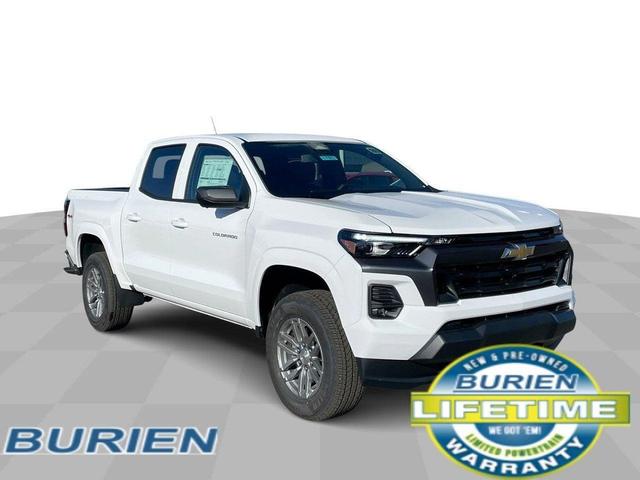 Photo of 2025 Summit White Chevrolet Colorado