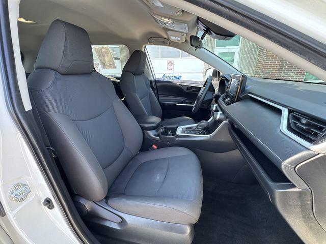 Photo of 2022 White Toyota RAV4