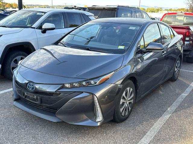 Photo of 2020 Magnetic Gray Metallic Toyota Prius Prime