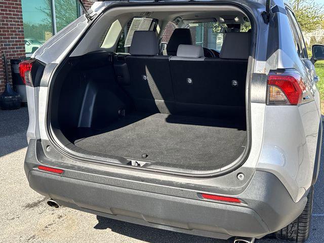 Photo of 2023 Silver Sky Metallic Toyota RAV4