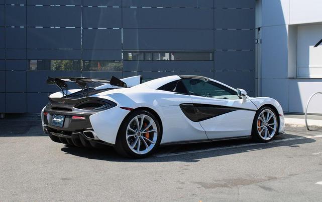 Photo of 2018 Silica White McLaren 570S