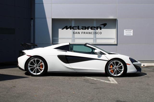 Photo of 2018 Silica White McLaren 570S