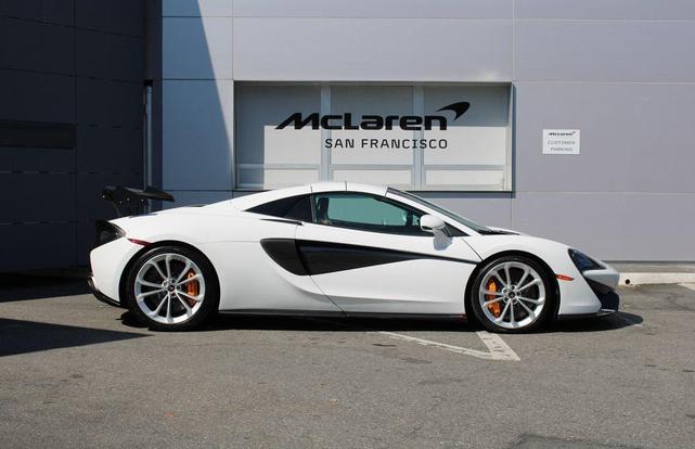 Photo of 2018 Silica White McLaren 570S