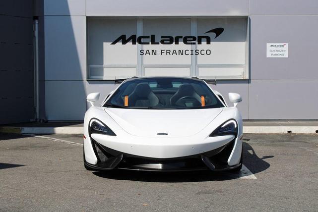 Photo of 2018 Silica White McLaren 570S