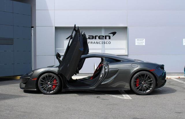 Photo of 2017 Storm Gray McLaren 570S