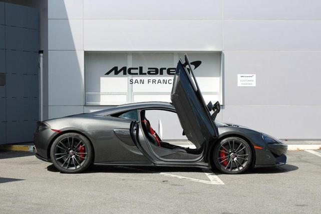 Photo of 2017 Storm Gray McLaren 570S