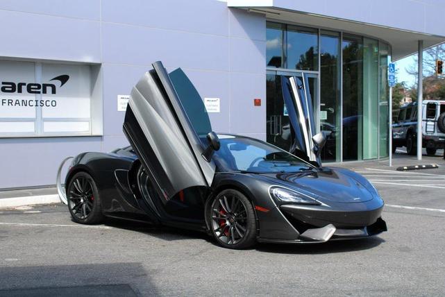 Photo of 2017 Storm Gray McLaren 570S