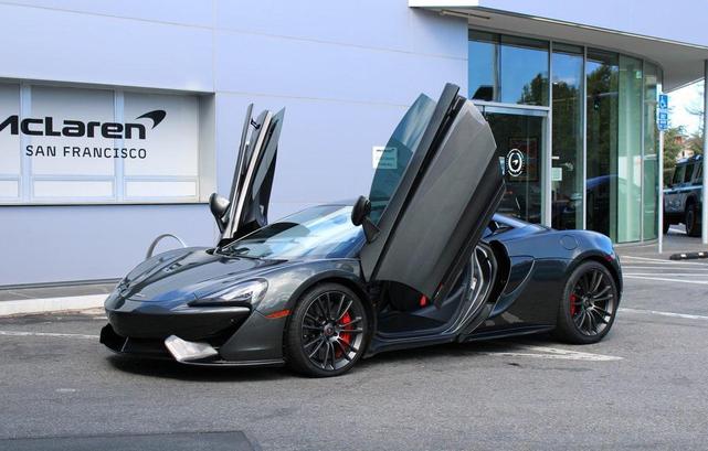 Photo of 2017 Storm Gray McLaren 570S