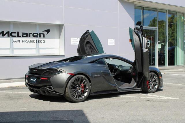 Photo of 2017 Storm Gray McLaren 570S