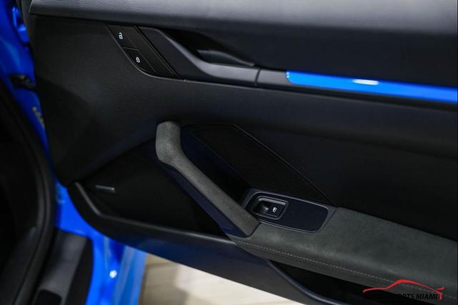 Photo of 2023 Shark Blue Porsche 911
