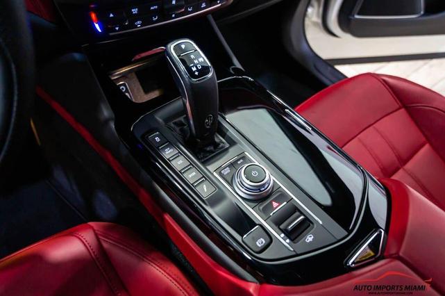Photo of 2022 Bianco Maserati Levante