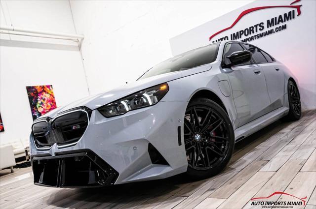 2025 BMW M5