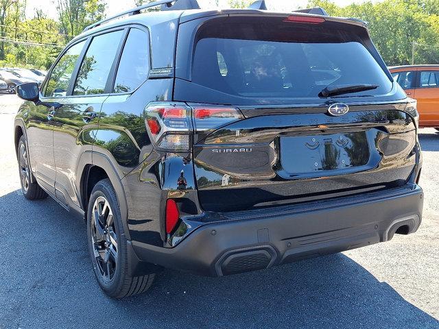 Photo of 2025 Crystal Black Pearl Subaru Forester