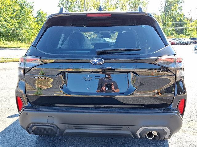 Photo of 2025 Crystal Black Pearl Subaru Forester