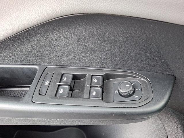 Photo of 2022 Platinum Gray Metallic Volkswagen Taos