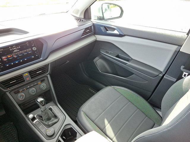 Photo of 2022 Platinum Gray Metallic Volkswagen Taos