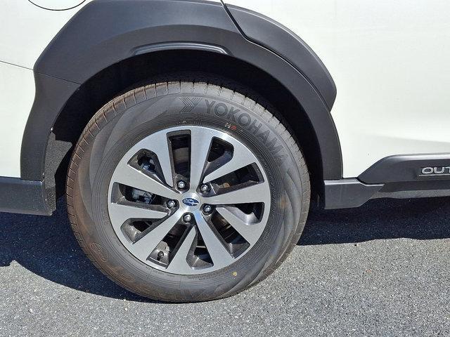 Photo of 2025 Crystal White Subaru Outback