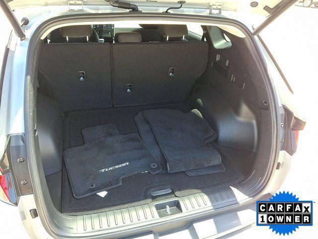 Photo of 2024 Shimmering Silver Hyundai TUCSON
