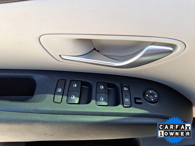 Photo of 2024 Shimmering Silver Hyundai TUCSON