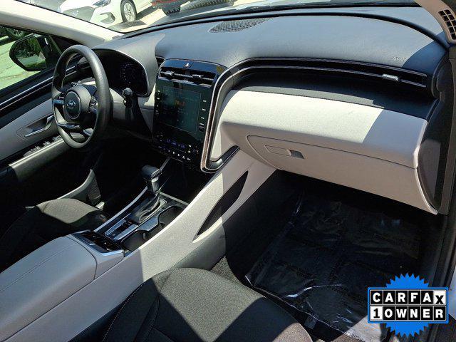 Photo of 2024 Shimmering Silver Hyundai TUCSON