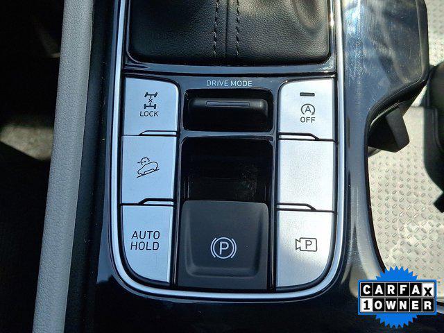 Photo of 2024 Shimmering Silver Hyundai TUCSON