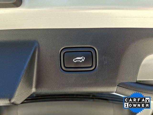 Photo of 2024 Shimmering Silver Hyundai TUCSON