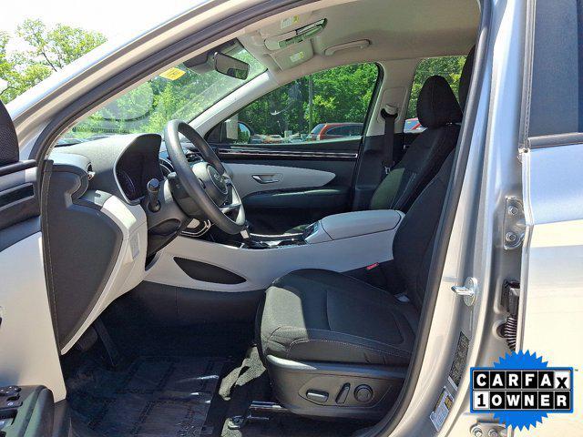 Photo of 2024 Shimmering Silver Hyundai TUCSON