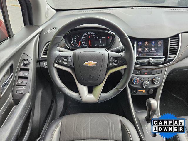 Photo of 2022 Crimson Metallic Chevrolet Trax