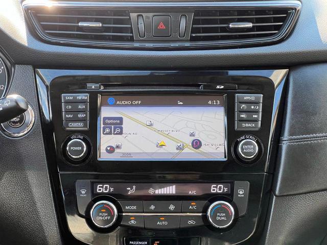 Photo of 2017 Caspian Blue Nissan Rogue